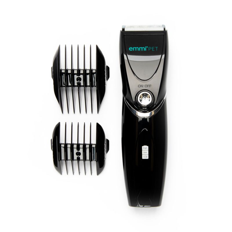 Pet grooming clippers for dogs and cats